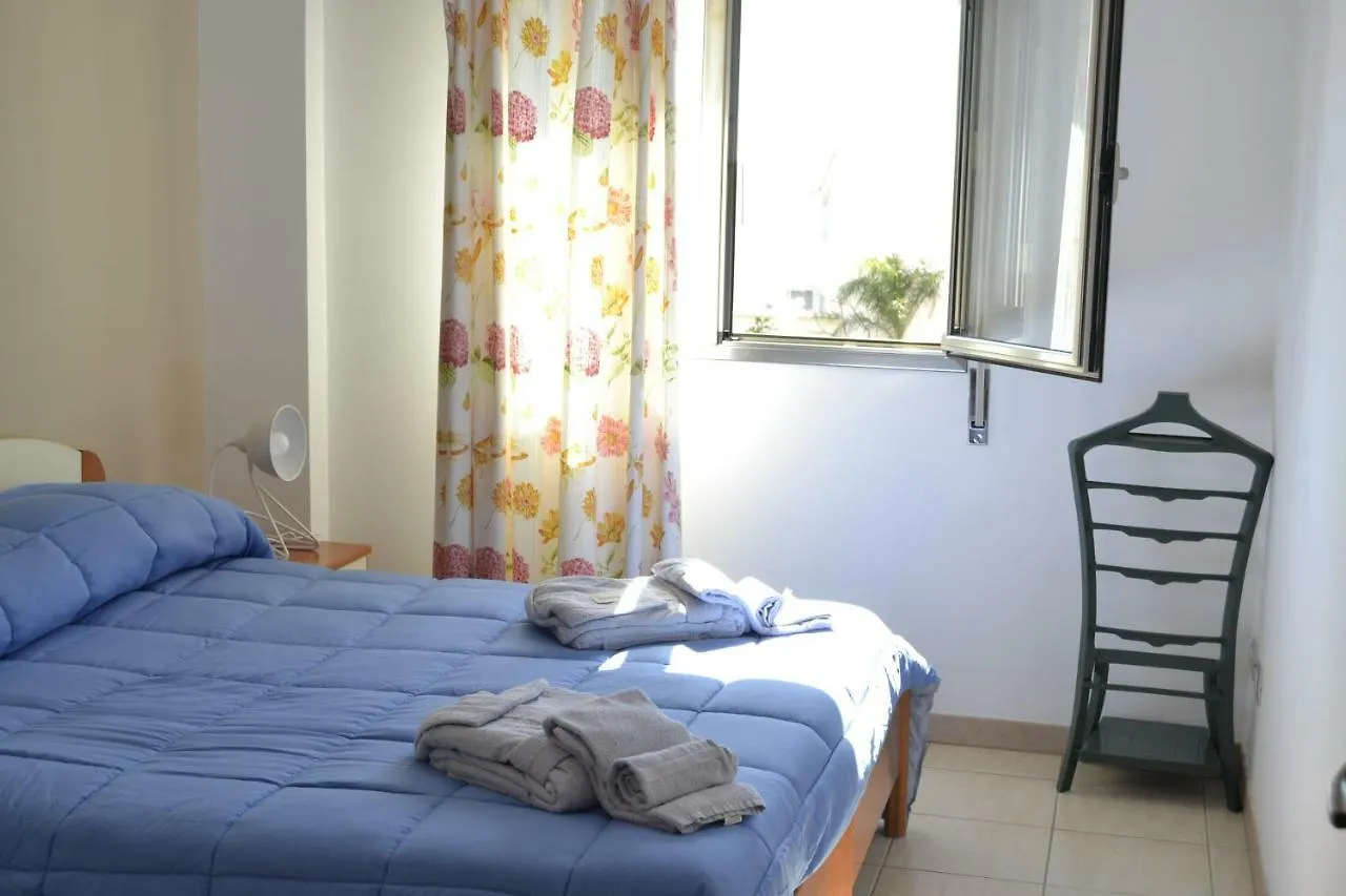 سكولييتي D&D Case Vacanze Corinto